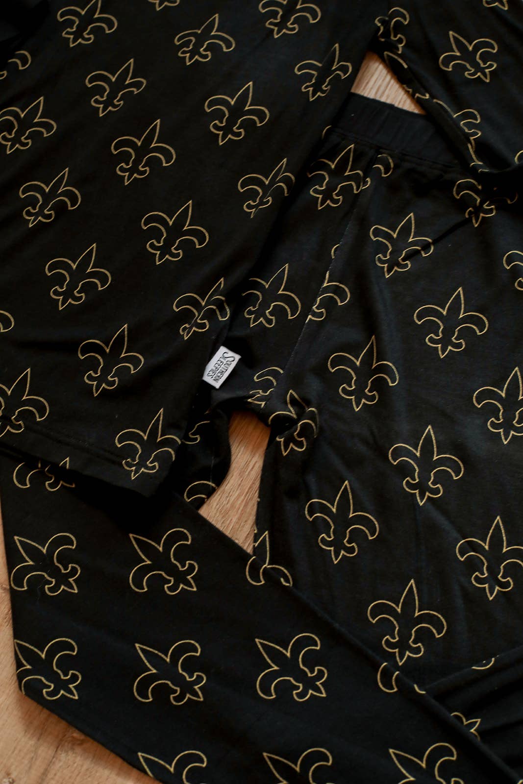 Fleur de lis Pajama Set