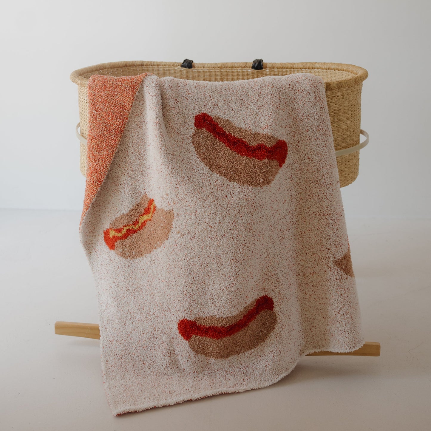 *PRE-ORDER* Plush Blanket | Hot Dogs