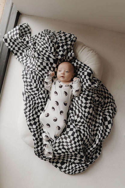 Bamboo Knotted Gown | Black & White Yin-Yang