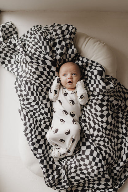 Bamboo Knotted Gown | Black & White Yin-Yang