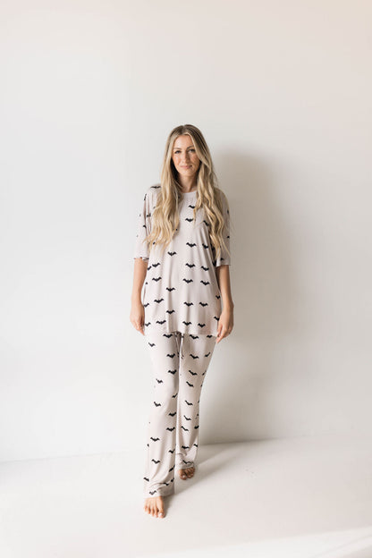 Short Sleeve Women's Bamboo Lounge Set | It's Bats!