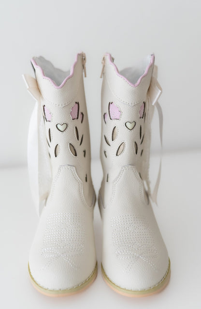 Women's Sweetheart Bow Cowgirl Boot- White (runs small, size up)