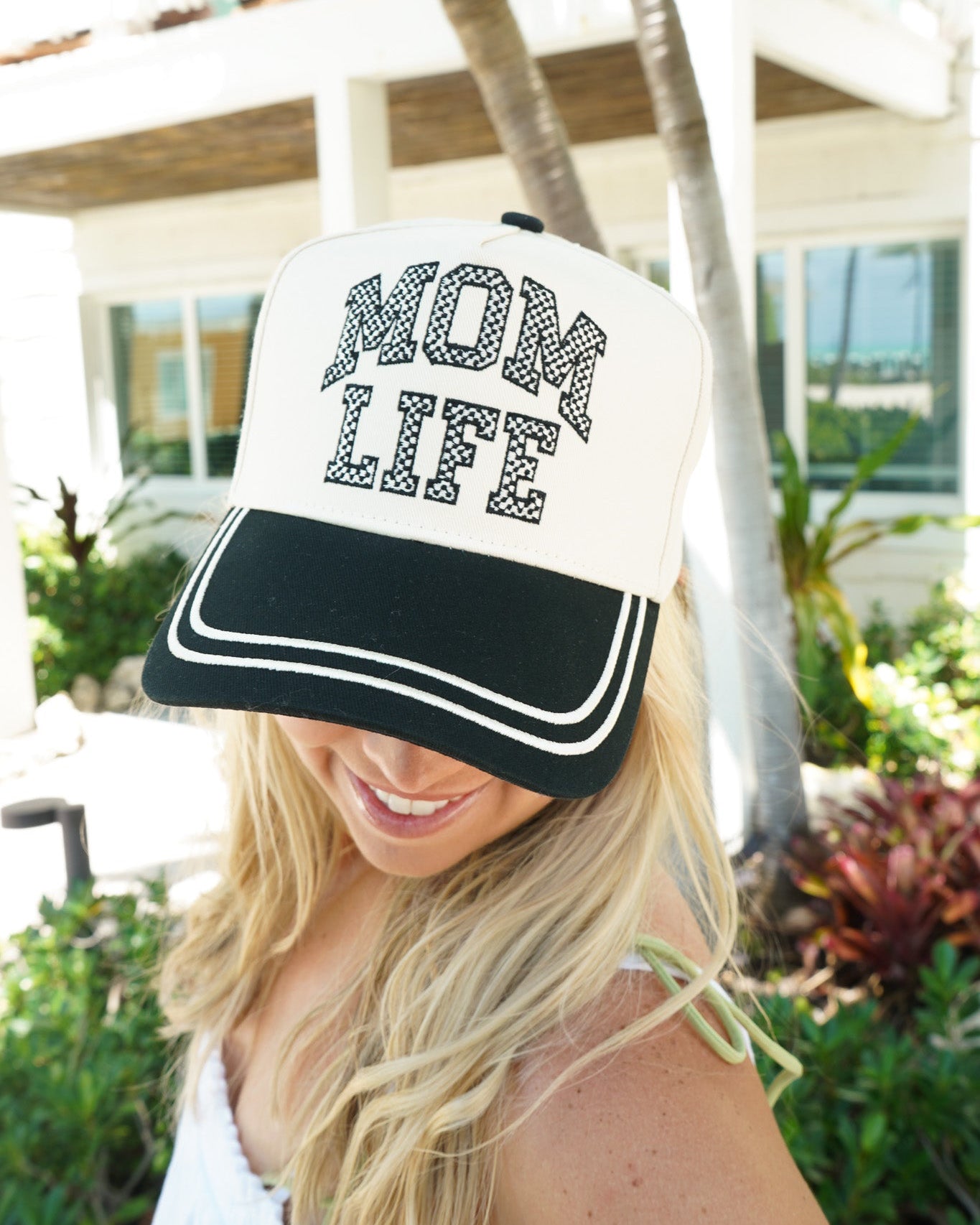 Mom Life - Black Vintage Trucker Hat