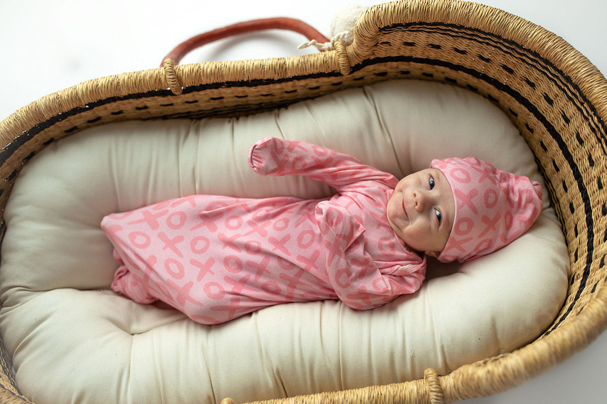 XOXO Love Valentine's Day Knotted Newborn Baby Gown