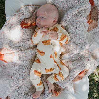 *PRE-ORDER* Plush Blanket | Hot Dogs