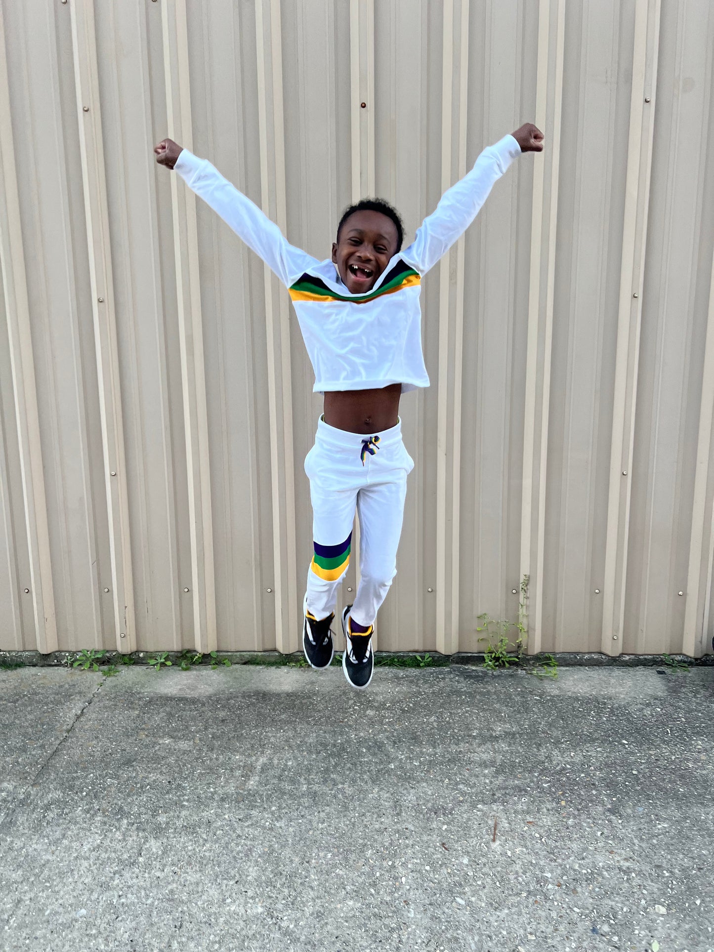 White Chest Stripe Youth Lounge/Sleep Set